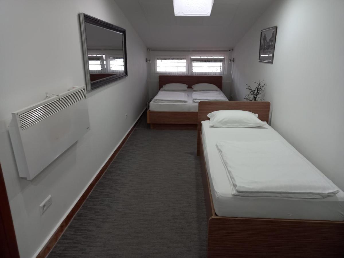 Hotel Prenociste Zan SJJ Zimmer foto